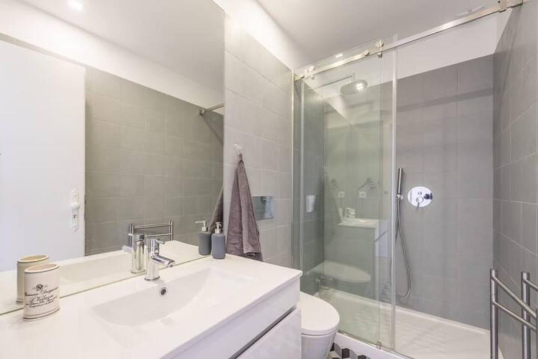 Guestready - Inside The Dots Leilighet Porto Eksteriør bilde